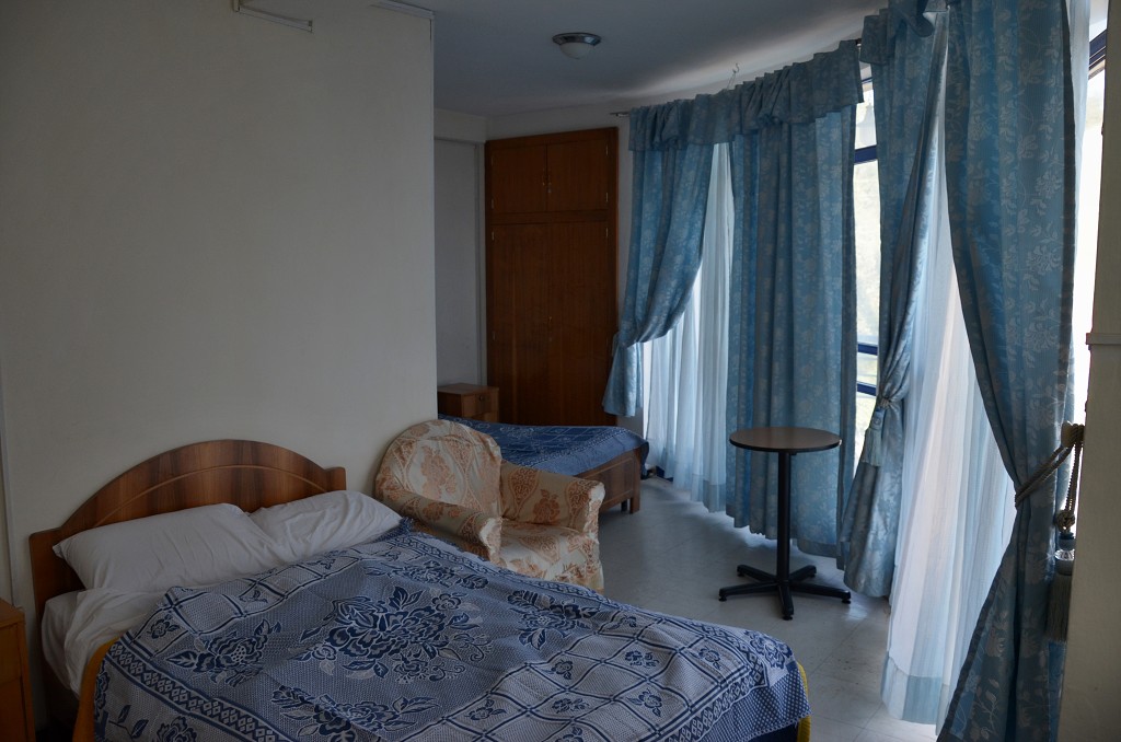 img00197.jpg